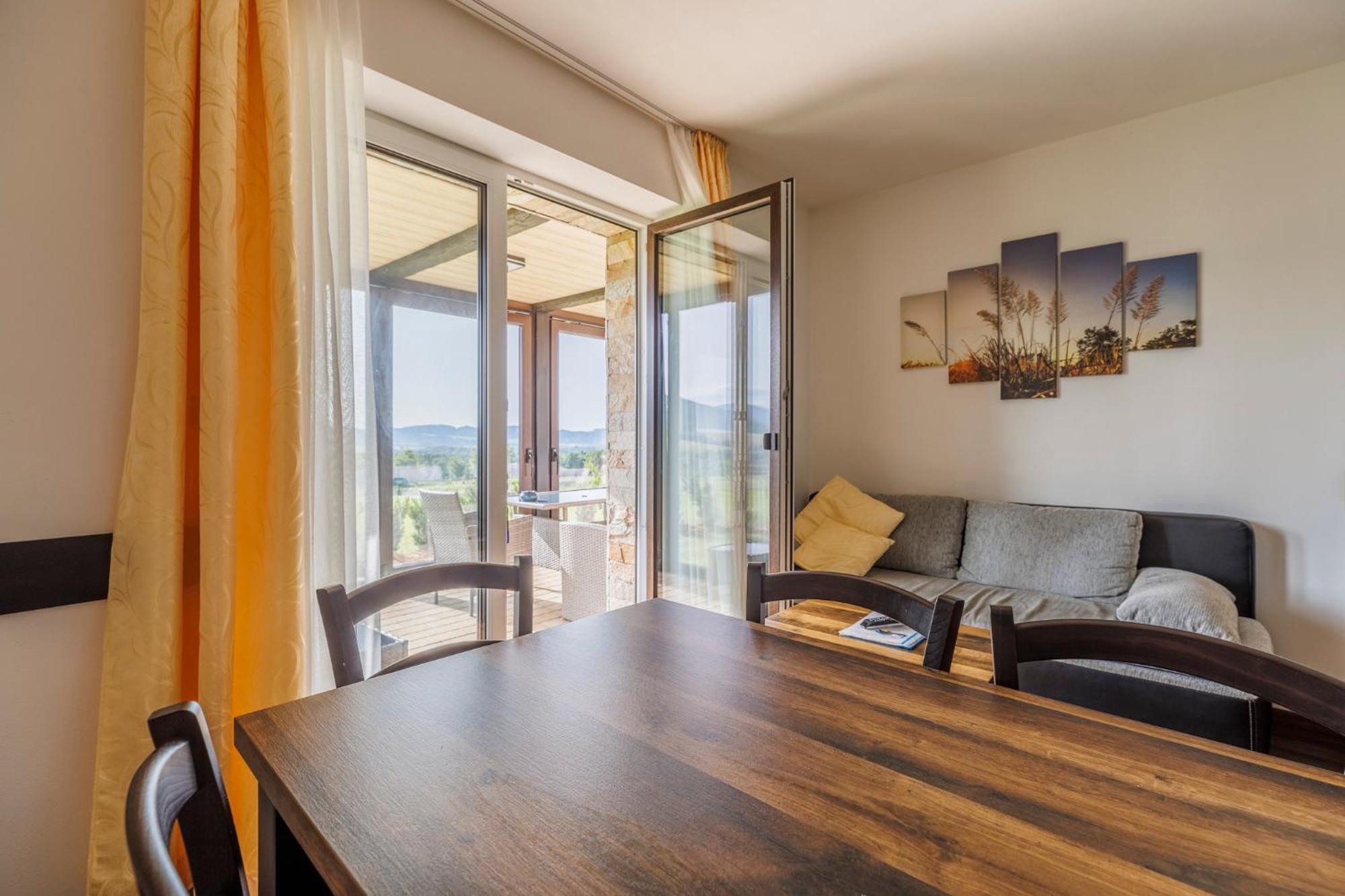 Hp Apartmany Skiareal- Bukova Hora V Orlickych Horach 100 M Od Lanovky Cervena Voda Exterior photo